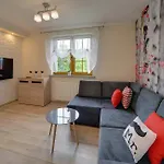 Nowoczesne Sun Seasons 24 W Karpaczu Z Parkingiem By Renters *