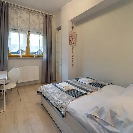 Nowoczesne Sun Seasons 24 W Karpaczu Z Parkingiem By Renters