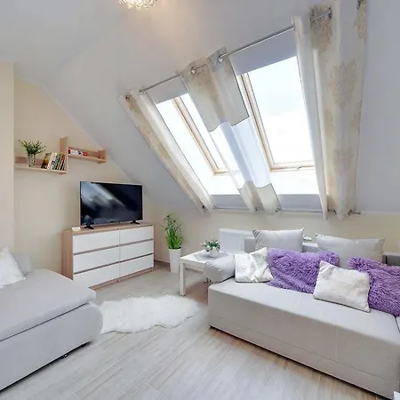 Nowoczesne Sun Seasons 24 W Karpaczu Z Parkingiem By Renters Karpacz